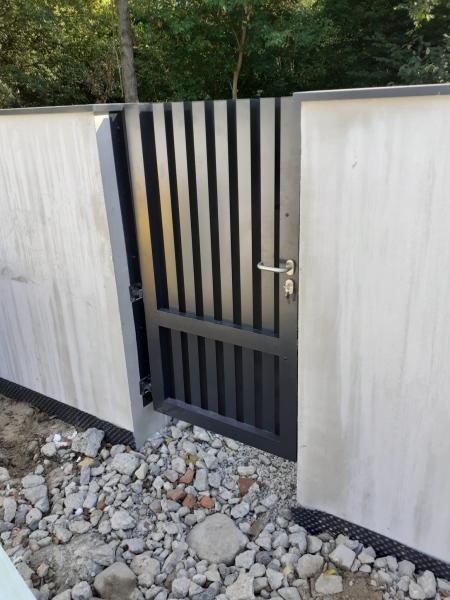 54926877316229037524160776995260905370693812n